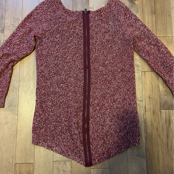 Dynamite knit sweater - Picture 2 of 3